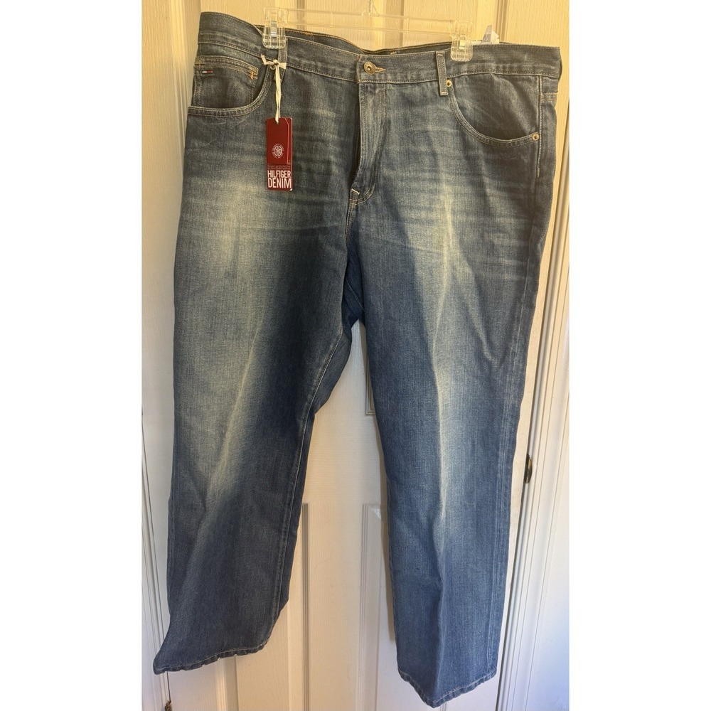 Tommy Hilfiger Mens Freedom Jeans Straight Leg Dark Wash 5 Pockets Zipper‎ 42X30